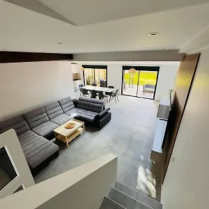  Hébergement de vacances Maison Avec 3 Chambres, Paris Centre 20min, Orly 20min, 35min