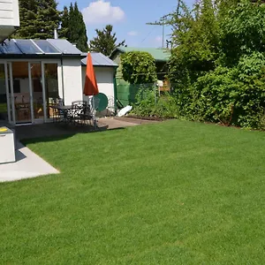 https://house-at-lake-alte-donau-in.vienna-besthotels.com